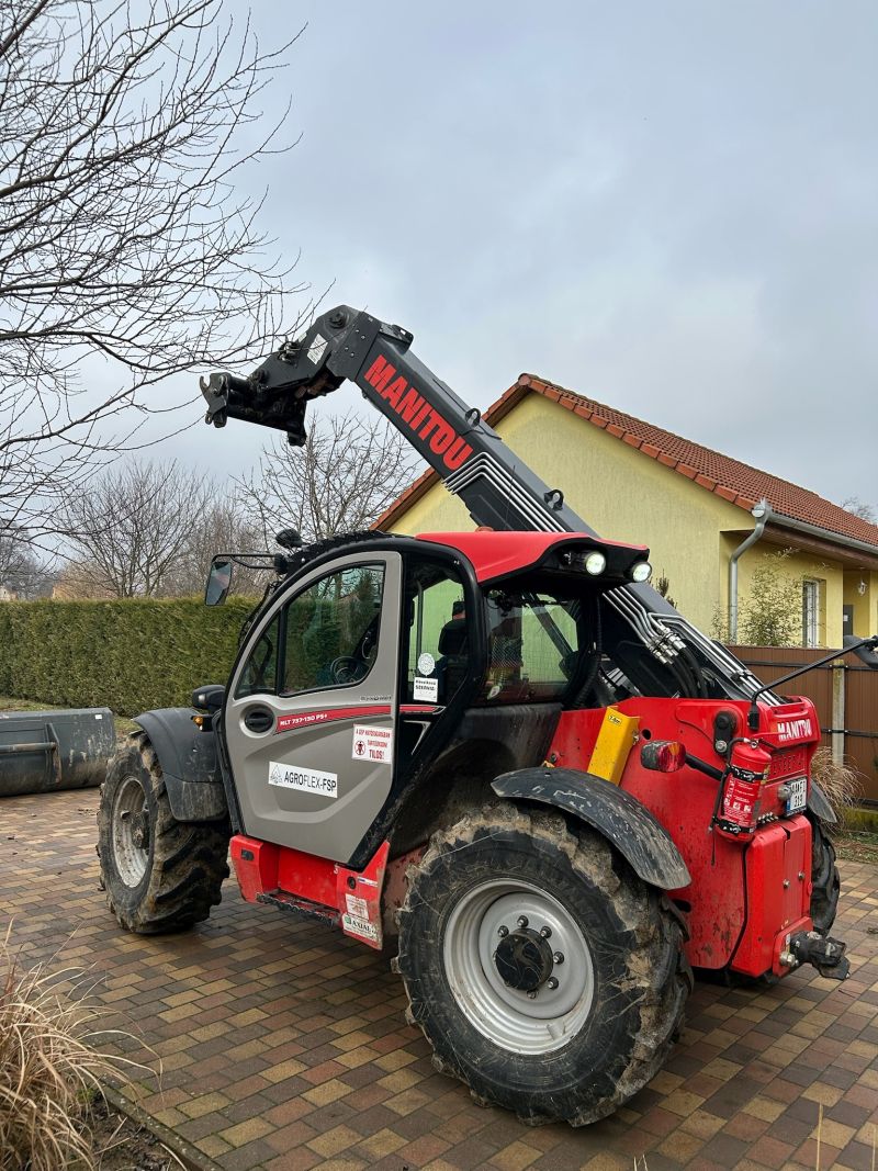 eladó használt Manitou MLT 737 - 130 LSU (1) eladó manitou teleszkópos rakodó